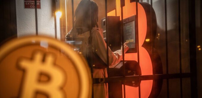 bitcoin’s-‘one-percent’-controls-lion’s-share-of-the-cryptocurrency’s-wealth-–-the-wall-street-journal