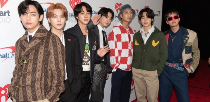 bts’s-nft-venture-hits-sour-note-with-fans-–-the-wall-street-journal