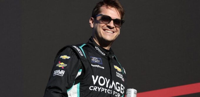how-an-unconventional,-and-very-online,-approach-finally-put-landon-cassill-back-in-winning-racecars-–-cbs-sports