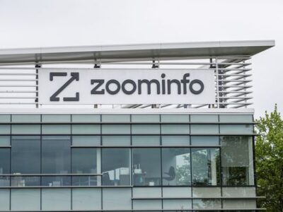 zoominfo-acquires-job-recruitment-website-comparably-–-the-boston-globe