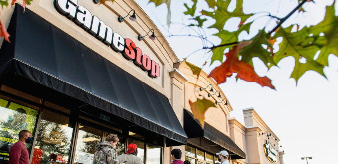 gamestop-reports-underwhelming-results-in-q2-–-front-office-sports